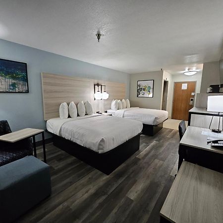 Best Western Wichita North Park City Exterior photo