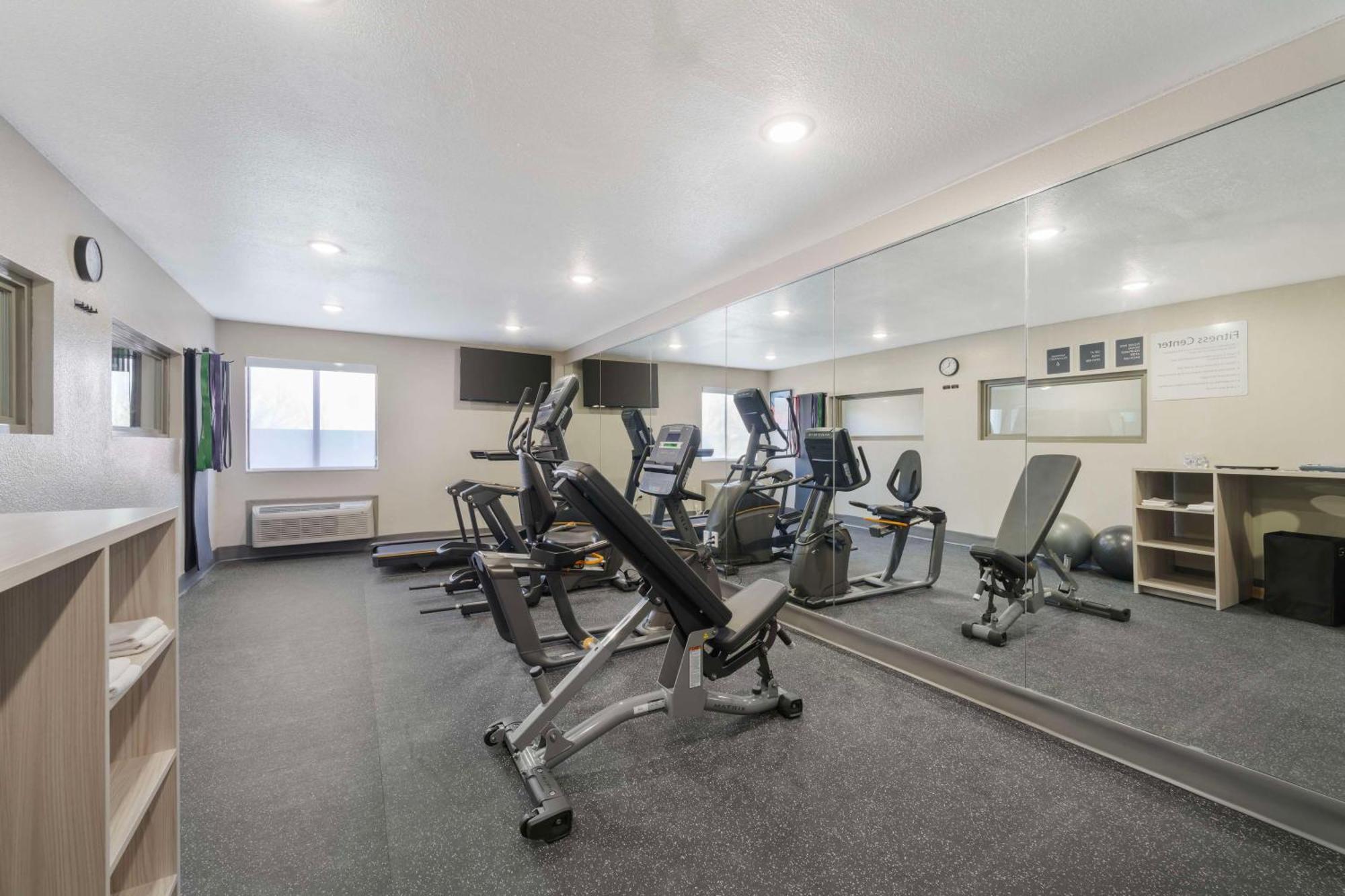 Best Western Wichita North Park City Exterior photo