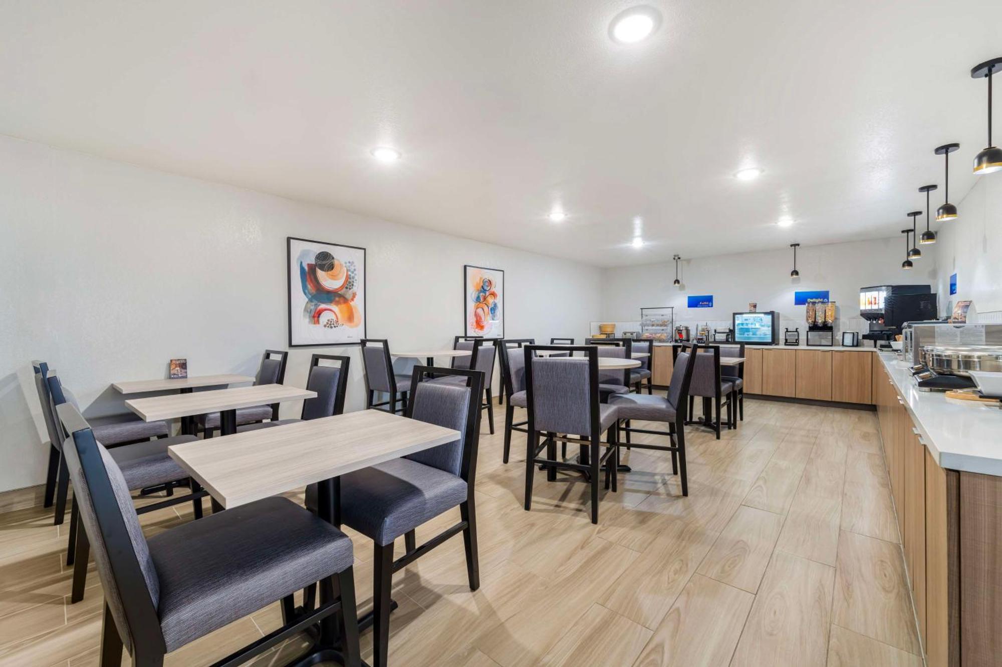 Best Western Wichita North Park City Exterior photo